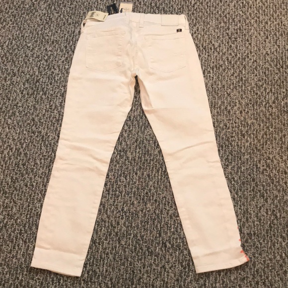 White jeans - Picture 4 of 8